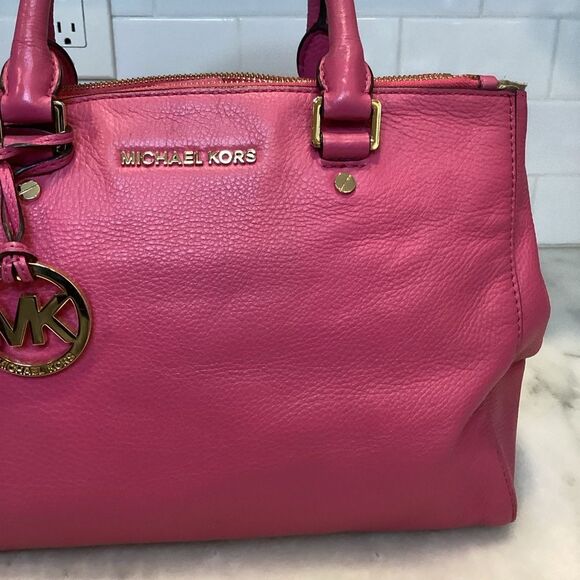 Michael Kors Sutton Convertible Leather Satchel - Picture 4 of 15
